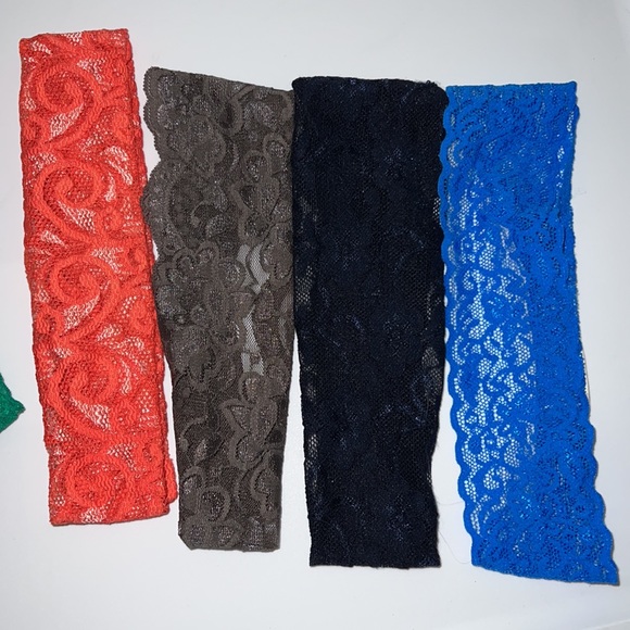 Pearls & Ponies Lace Headbands - Picture 4 of 4